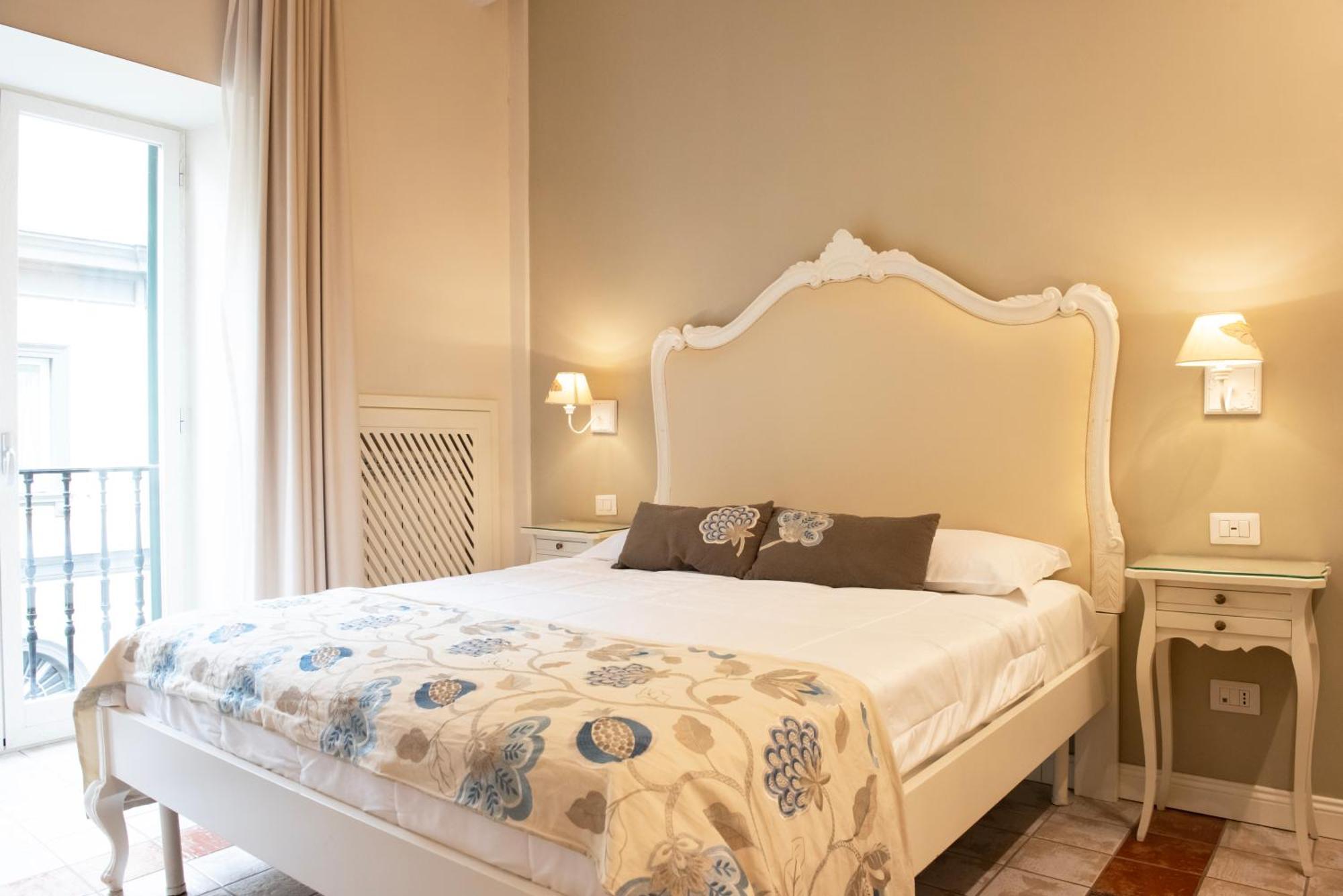 Certosa Bed & Breakfast 2*