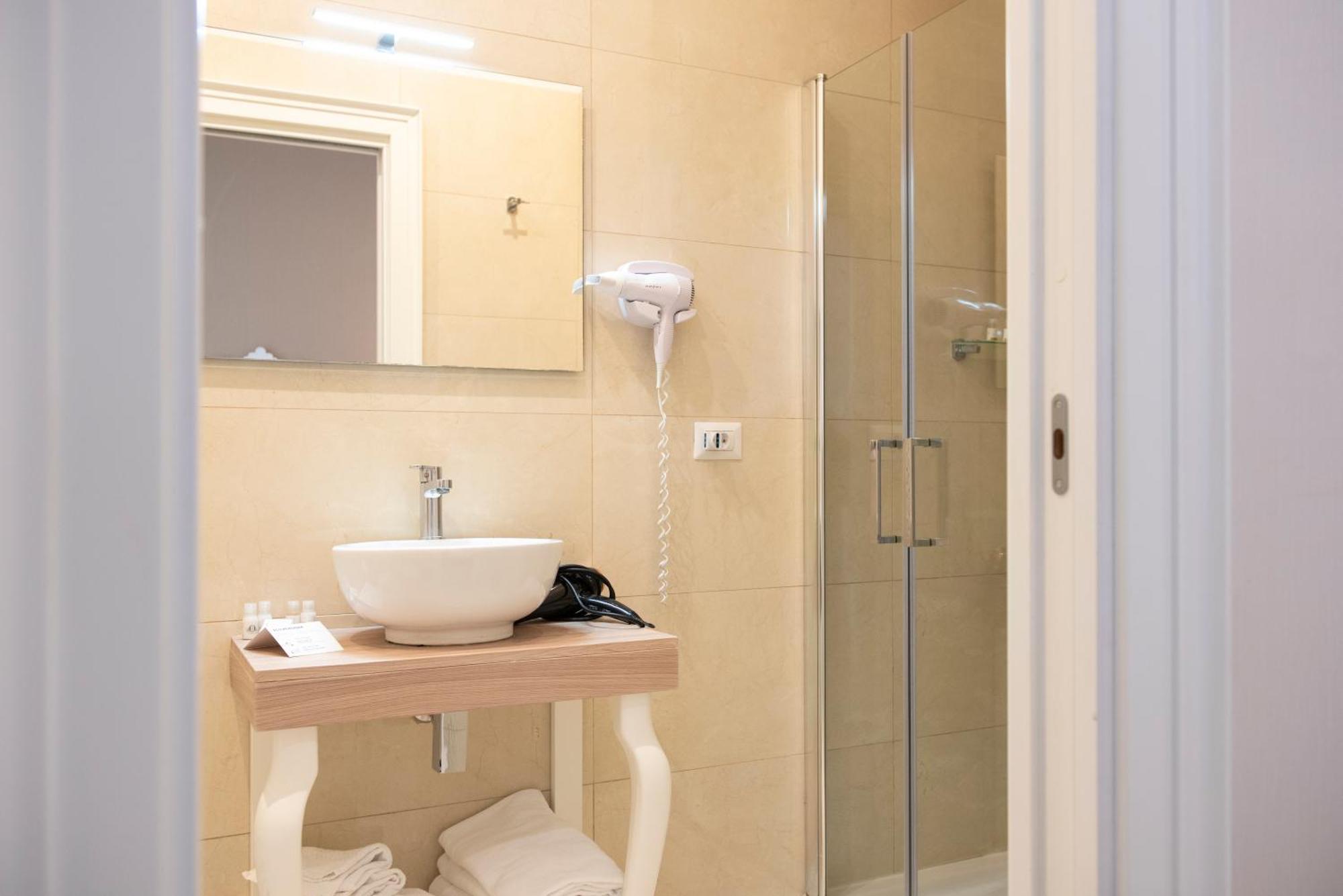 Certosa Bed & Breakfast 2*